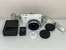 Cámara digital Nikon 1 J1 10,1 MP - blanca (Kit con lente VR 10-30 mm) segunda mano  Embacar hacia Argentina