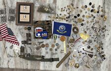 Antiguo cajón de chatarra militar de colección artículos mixtos joyería, llaves, monedas segunda mano  Embacar hacia Argentina