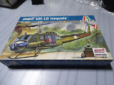 Maquette helicoptere iroquois d'occasion  Brunoy