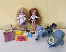 2 BRATZ KIDZ DOLLS W SCOOTER, LOUNGE CHAIR & ACCESSORIES  for sale  Shipping to South Africa