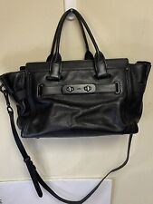 Bolsa satchel COACH 34408 Swagger couro preto seixo ferragem preta fosca comprar usado  Enviando para Brazil