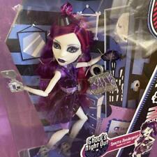 Boneca Monster High Spectra Vondergeist Ghoul's Knight personagem hobby brinquedo comprar usado  Enviando para Brazil