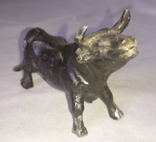 Antique bronze bull d'occasion  Expédié en Belgium