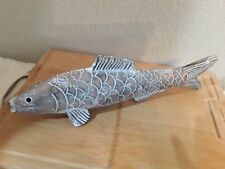 "ESCULTURA DE MESA DE PESCADO BLANCO LAVADO DE MADERA DE RESINA APX.14.5"" POR 4.5" segunda mano  Embacar hacia Argentina