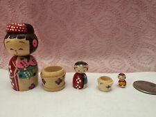 Usado, Bonecas Kokeshi vintage Japão madeira família aninhamento--conjunto com 3 bonecas comprar usado  Enviando para Brazil