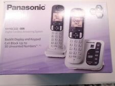 Sistema de respuesta inalámbrico digital Panasonic KX-TGC222 2 teléfonos segunda mano  Embacar hacia Argentina