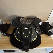Protetor de ombro STX Stallion 200 lacrosse com almofada de coração. Médio juvenil, usado comprar usado  Enviando para Brazil