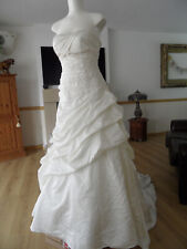 Wedding gown designer for sale  WAKEFIELD