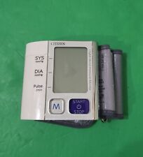 Monitor de pulsera digital de presión arterial Citizen CH-657 blanco  segunda mano  Embacar hacia Argentina