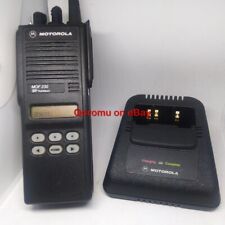 Transceptor de radio portátil de mano Motorola 1,25 metros 220 (222 - 225) MHz segunda mano  Embacar hacia Argentina