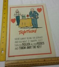 Tightwad década de 1950 candado barato en bolsillos póster comedia humor 7,5x11" VINTAGE, usado segunda mano  Embacar hacia Argentina