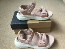 Ladies teva walking for sale  TENBURY WELLS