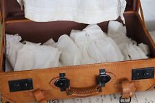 Raccolta abiti bambola usato  Spedire a Italy