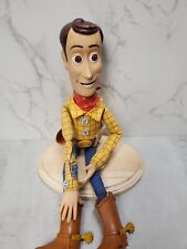 Figura de acción Woody de Toy Story 4 posando real 4 falta el sombrero segunda mano  Embacar hacia Argentina