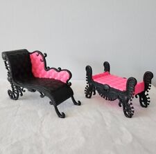 Monster High Freaky Fusion Catacombs Chaise Lounge And Ottoman Black/ Pink 2013 for sale  Shipping to South Africa