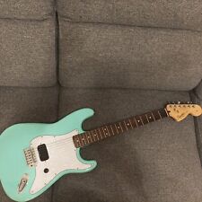 Squier tom delonge d'occasion  Aurillac