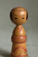 11,6 cm (4,6") vintage japonês.  Boneca Kokeshi: assinada Tsutae Sato 1906~1980 comprar usado  Enviando para Brazil