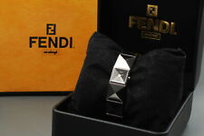 [Caja casi como nueva] Reloj para mujer Fendi 4250L esfera azul suiza con respiración hecho de JAPÓN segunda mano  Embacar hacia Argentina