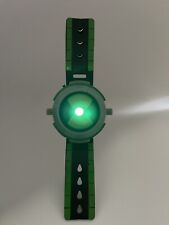 Reloj Bandai Ben 10 Omnitrix 2008 juguete se ilumina 3 colores red de dibujos animados cosplay segunda mano  Embacar hacia Argentina