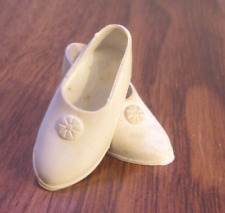 Sapatos de Salto Squishy Vintage Branco Biqueira Fechada 15 Fit Boneca REVLON 1 3/4" comprar usado  Enviando para Brazil