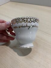 Xícara de chá de porcelana branca e dourada "More Whiskey Please" comprar usado  Enviando para Brazil