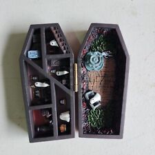 Prateleira caixão Halloween quarto de bruxa caixa de sombra diorama miniatura casa de bonecas assombrada, usado comprar usado  Enviando para Brazil