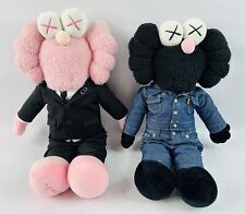 KAWS x Christian Dior 2019 ""peluches BFF Dior"" rosa y negro (aduana), usado segunda mano  Embacar hacia Argentina