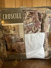 Croscill queen bed for sale  Stuart