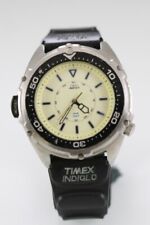 Timex Indiglo reloj de pulsera para hombres acero inoxidable negro plástico luz 100 m beige cuarzo segunda mano  Embacar hacia Argentina