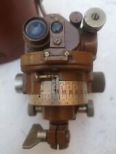 Ancien. theodolite d'occasion  Allos