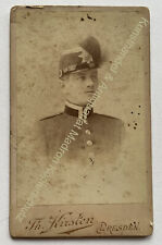 orig. CDV Foto Soldat Dresden Kirsten um 1880 Tschako tweedehands  verschepen naar Netherlands