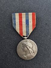 Medaille bronze argenté d'occasion  Formerie