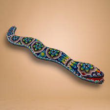 Escultura de serpiente mexicana huichol multicolor con cuentas de 13" hecha artesanal segunda mano  Embacar hacia Mexico