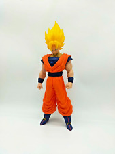 Figurine geante goku d'occasion  Eysines