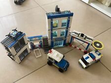 Lego city polizeiwache gebraucht kaufen  Frankfurt