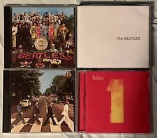 The Beatles Sgt Pepper, White Album, Abbey Road e Beatles 1 4 CD LOTE QUASE PERFEITO comprar usado  Enviando para Brazil