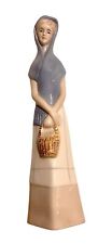 Porcelain figurine lady for sale  Dupont