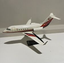 Modelo de mesa de avião de plástico Canadair Challenger comprar usado  Enviando para Brazil
