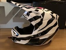 Casco fox zebra usato  Castellana Grotte