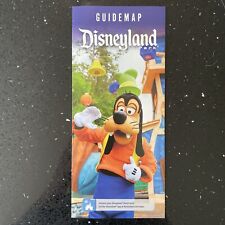 Disneyland resort guide d'occasion  Expédié en Belgium