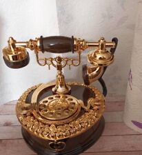 Téléphone vintage doré d'occasion  Castelnaudary