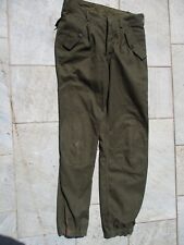 Pantaloni tela verde usato  Ostra Vetere
