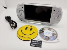 Sistema Sony PSP 3000 PRATA com Carregador [Região Livre] Testado Bom Playstation comprar usado  Enviando para Brazil