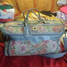 Vintage leisure suitcase for sale  Shipping to Ireland