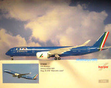 Herpa wings 200 usato  Spedire a Italy