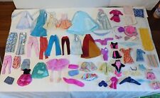 Lote de 48 piezas de ropa y accesorios Barbie  segunda mano  Embacar hacia Argentina