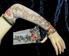 Lindas luvas de decoração à mão exclusivas por Michal Negrin. comprar usado  Enviando para Brazil