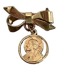 Alfiler de arco medalla religiosa en tono dorado católico católico del Sagrado Corazón Jesús de colección segunda mano  Embacar hacia Argentina