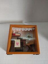"Mini máquina de coser caja de sombra de madera retro decoración de habitación vintage 6x6x3" segunda mano  Embacar hacia Argentina