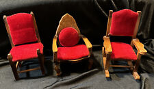 Juego de 3 piezas de muebles rústicos tapizados de terciopelo rojo para muñecas de madera, usado segunda mano  Embacar hacia Argentina